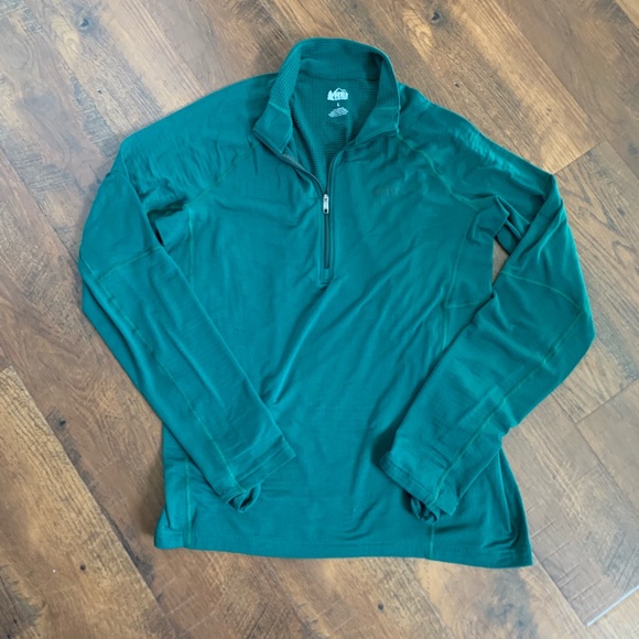 REI Tops - REI quarter-zip light weight pullover